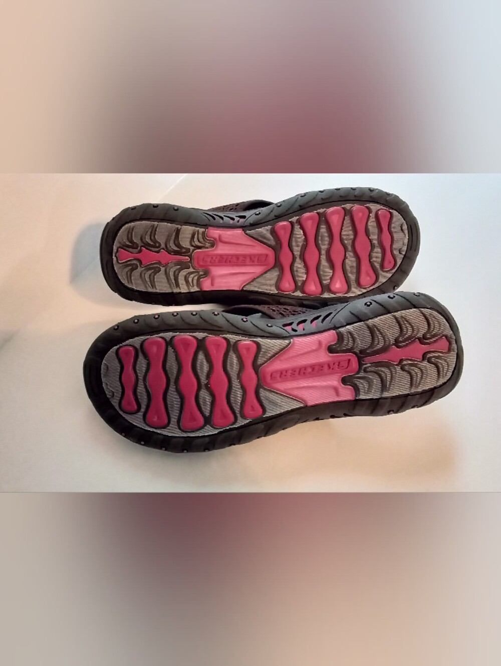 Skechers Women’s Pink Accent Brown Slide Sandals - Picture 5 of 6